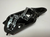 Oryginalny Opel Corsa D (S07) Mocowanie Lampy Tylnej Prawe 89037877A